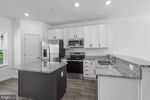 Kitchen - 379 Hackley Dr, Joppa, MD 21085 photo 2 of 4