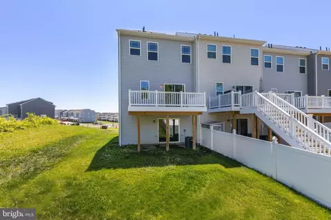 Exterior - 379 Hackley Dr, Joppa, MD 21085 photo 4 of 4