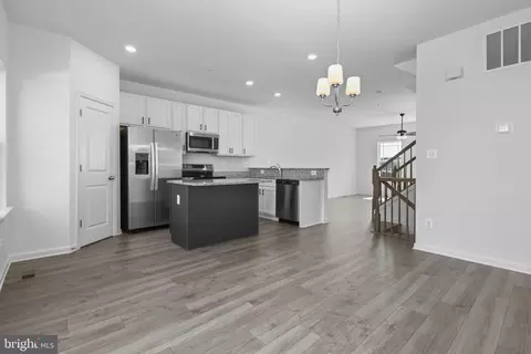 Entry Way - 379 Hackley Dr, Joppa, MD 21085 photo 6 of 9