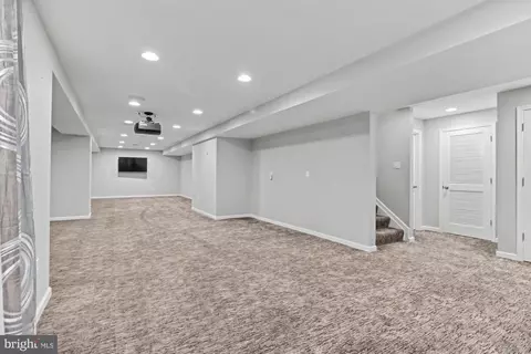 Entry Way - 306 Loganwood Ct, Joppa, MD 21085 photo 8 of 9