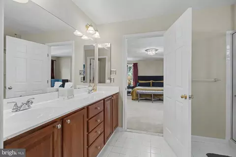 Entry Way - 306 Loganwood Ct, Joppa, MD 21085 photo 7 of 9