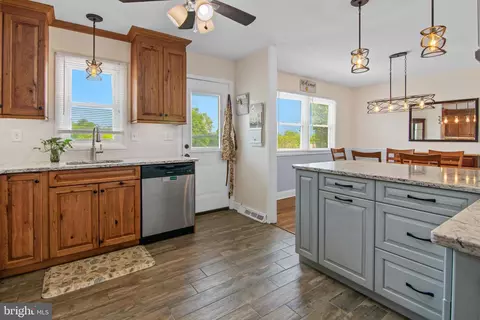 Kitchen - 3223 Suffolk Ln, Fallston, MD 21047 photo 2 of 7
