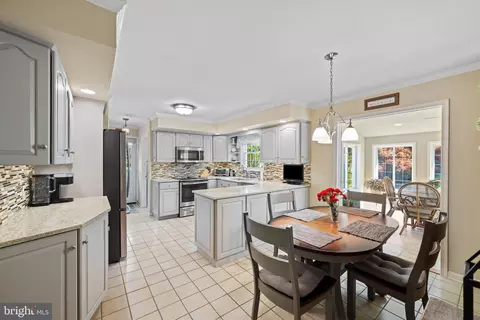 Kitchen - 3105 Clearfield Ct, Baldwin, MD 21013 photo 3 of 4