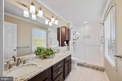Bath - 3105 Clearfield Ct, Baldwin, MD 21013 photo 1 of 3