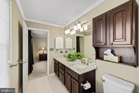 Bath - 3105 Clearfield Ct, Baldwin, MD 21013 photo 2 of 3