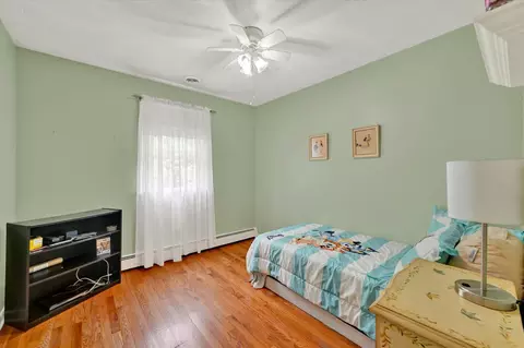 Bedroom - 1309 Mill Creek Rd, Fallston, MD 21047 photo 4 of 6