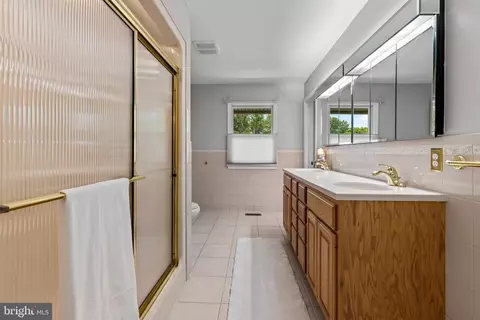 Bath - 1305 Terry Way, Fallston, MD 21047 photo 5 of 6