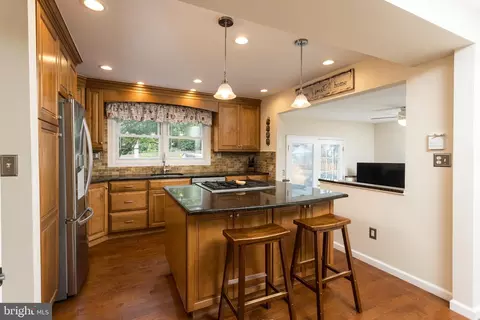Kitchen - 218 Garnett Rd, Joppa, MD 21085 photo 2 of 3