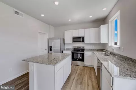 Kitchen - 806 Spikeresh Way, Joppa, MD 21085 photo 2 of 3
