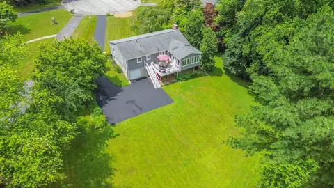 View/Area - 2500 Suffolk Ct, Fallston, MD 21047 photo 4 of 4