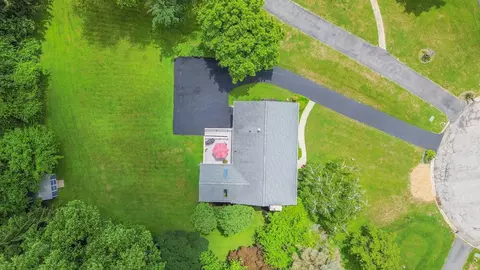 View/Area - 2500 Suffolk Ct, Fallston, MD 21047 photo 3 of 4