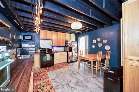 Kitchen - 902 Scannell Ct, Joppa, MD 21085 photo 6 of 6