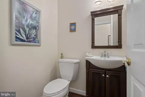 Entry Way - 908 Mount Soma Ct, Fallston, MD 21047 photo 2 of 3
