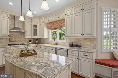 Kitchen - 908 Mount Soma Ct, Fallston, MD 21047 photo 3 of 7