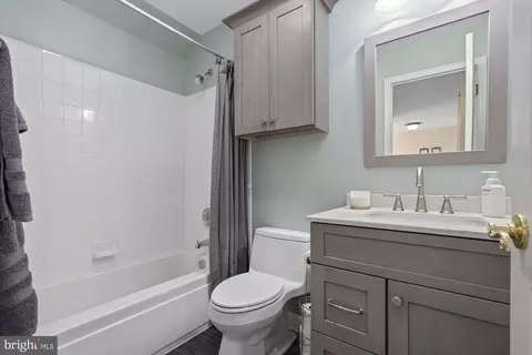 Bath - 908 Mount Soma Ct, Fallston, MD 21047 photo 7 of 7