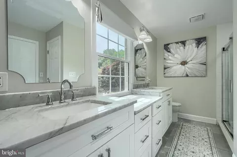 Bath - 2804 Page Ct, Fallston, MD 21047 photo 2 of 6