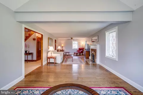 Living - 2300 Kings Arms Dr, Fallston, MD 21047 photo 2 of 9