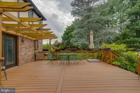 Exterior - 2300 Kings Arms Dr, Fallston, MD 21047 photo 11 of 20