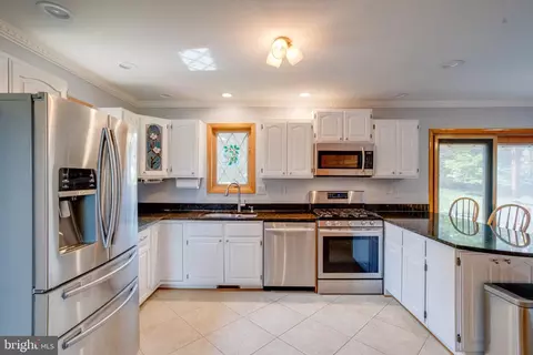 Kitchen - 2300 Kings Arms Dr, Fallston, MD 21047 photo 3 of 5