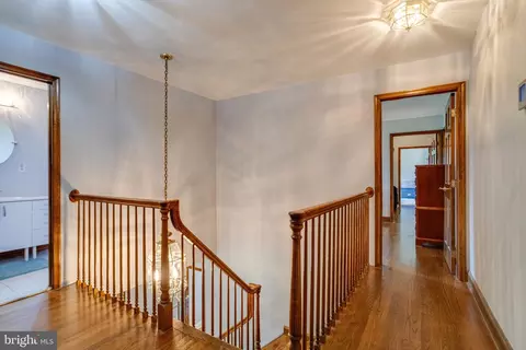 Entry Way - 2300 Kings Arms Dr, Fallston, MD 21047 photo 6 of 8