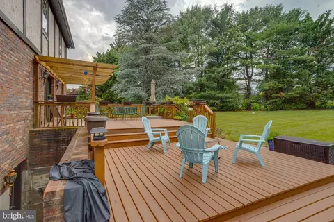 Exterior - 2300 Kings Arms Dr, Fallston, MD 21047 photo 12 of 20