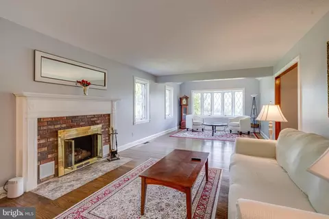 Living - 2300 Kings Arms Dr, Fallston, MD 21047 photo 7 of 9