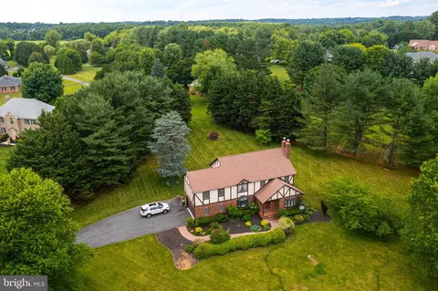 View/Area - 2300 Kings Arms Dr, Fallston, MD 21047 photo 1 of 18