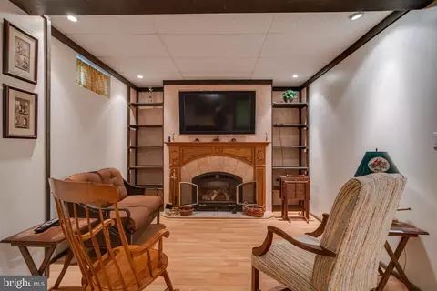 Living - 2300 Kings Arms Dr, Fallston, MD 21047 photo 9 of 9
