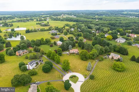View/Area - 2300 Kings Arms Dr, Fallston, MD 21047 photo 5 of 18