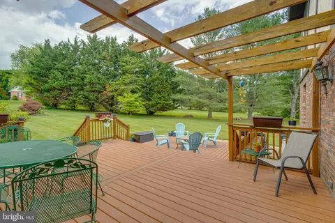 Exterior - 2300 Kings Arms Dr, Fallston, MD 21047 photo 6 of 20