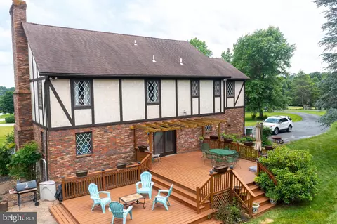 Exterior - 2300 Kings Arms Dr, Fallston, MD 21047 photo 3 of 20