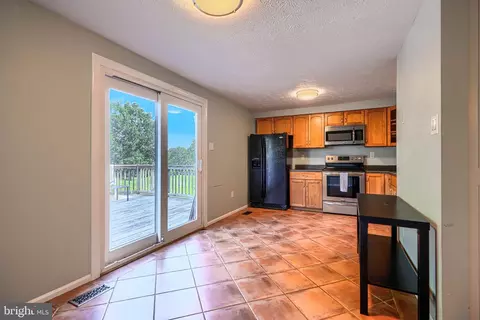 Kitchen - 3359 Garrison Cir, Abingdon, MD 21009 photo 2 of 4