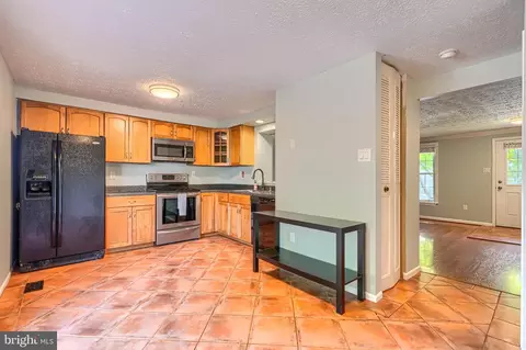 Kitchen - 3359 Garrison Cir, Abingdon, MD 21009 photo 1 of 4