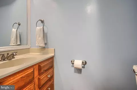 Bath - 3359 Garrison Cir, Abingdon, MD 21009 photo 1 of 3