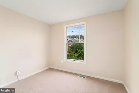 Bedroom - 3228 Split Oak Ct, Abingdon, MD 21009 photo 4 of 5