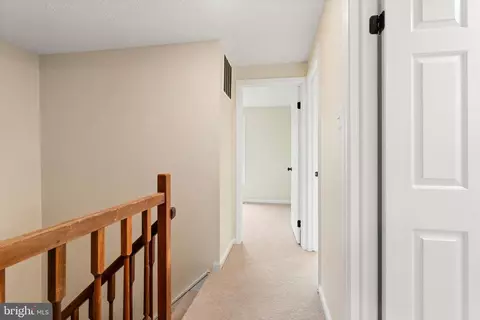 Entry Way - 3228 Split Oak Ct, Abingdon, MD 21009 photo 3 of 5