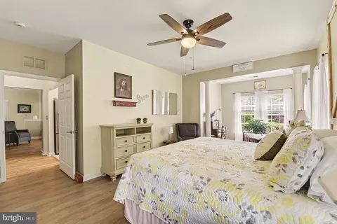 812 Long Dr #812-A, Aberdeen, MD 21001
