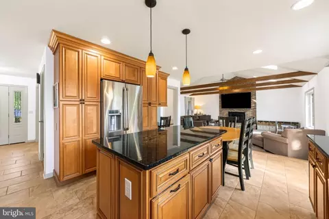 Kitchen - 3204 Bryson Ct, Baldwin, MD 21013 photo 3 of 5