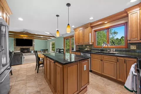 Kitchen - 3204 Bryson Ct, Baldwin, MD 21013 photo 2 of 3