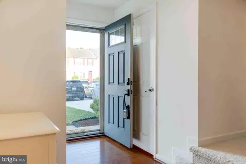 Entry Way - 225 Staysail Dr, Joppa, MD 21085 photo 9 of 9