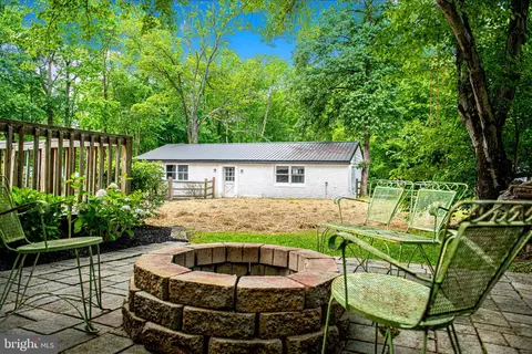 Exterior - 2912 Old Mountain Rd S, Joppa, MD 21085 photo 7 of 20