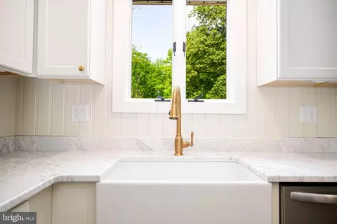 Kitchen - 2912 Old Mountain Rd S, Joppa, MD 21085 photo 5 of 5