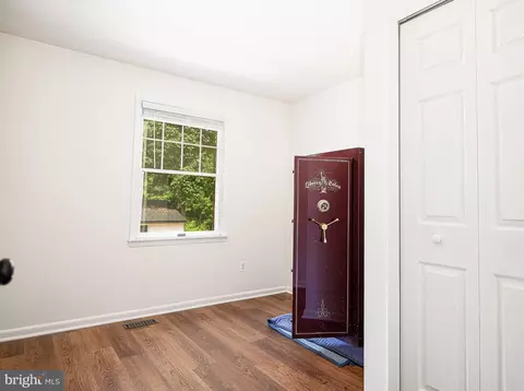 Bedroom - 2912 Old Mountain Rd S, Joppa, MD 21085 photo 3 of 3