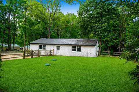 Exterior - 2912 Old Mountain Rd S, Joppa, MD 21085 photo 9 of 20