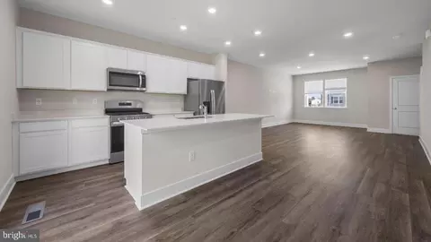 Entry Way - 368 Hackley Dr, Joppa, MD 21085 photo 12 of 23