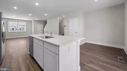 Entry Way - 368 Hackley Dr, Joppa, MD 21085 photo 5 of 23