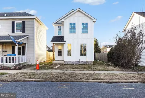 562 Girard St, Havre De Grace, MD 21078