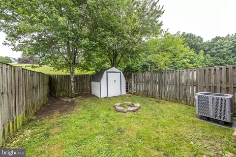 Exterior - 826 Clover Leaf Ct, Edgewood, MD 21040 photo 4 of 5