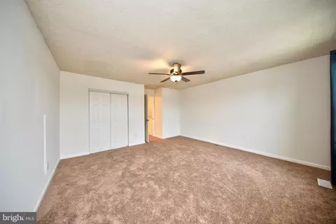 Bedroom - 826 Clover Leaf Ct, Edgewood, MD 21040 photo 2 of 5