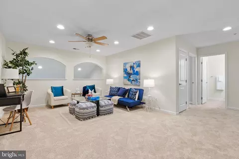 Entry Way - 331 Tufton Cir, Fallston, MD 21047 photo 11 of 13